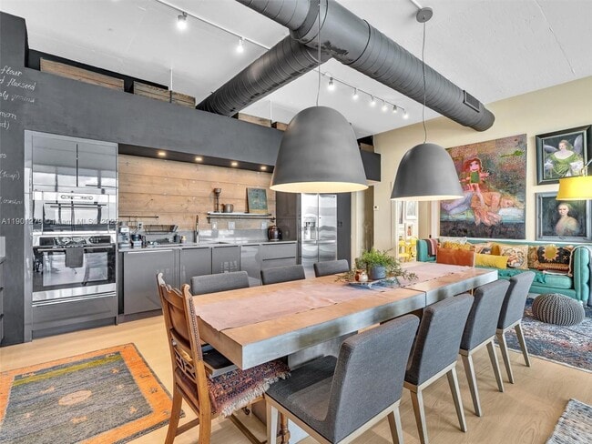 Building Photo - 7934 West Dr