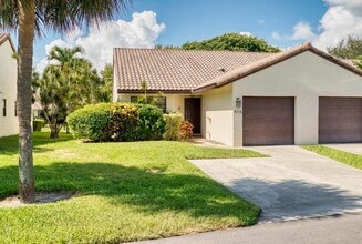 Building Photo - 416 Buttonwood Pl