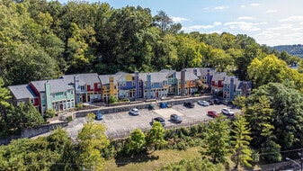 Building Photo - 540 Tusculum Ave