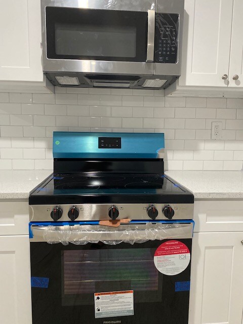 Building Photo - 18 Nuvern Ave