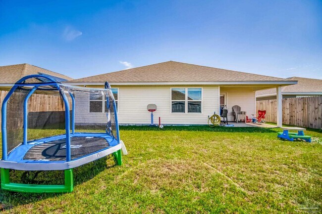 Building Photo - 4385 White Birch Ct