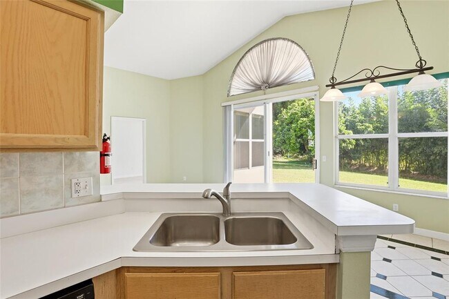 Building Photo - 5784 Donnelly Cir