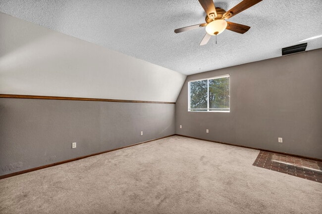 Building Photo - 30 El Caballo Trail