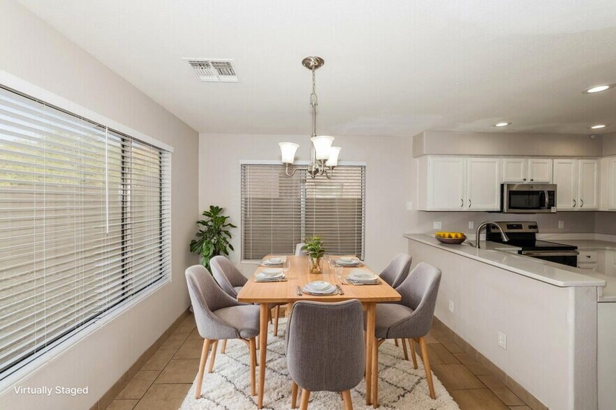 Building Photo - 14720 W Lamoille Dr