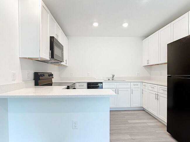 Building Photo - Brand New Home in North Port *3 Bedrooms &...