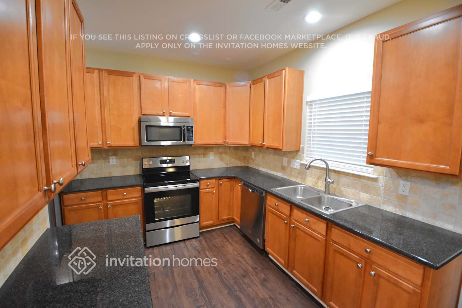 Building Photo - 466 Pier Point Ct NW