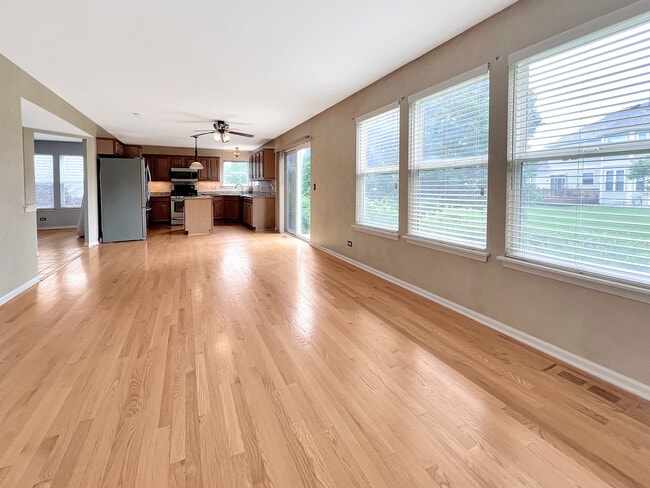 Building Photo - 416 Farnsworth Cir