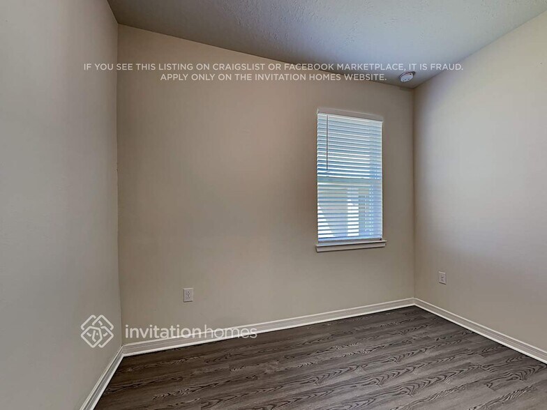 Building Photo - 5069 Sparkling Water Wy