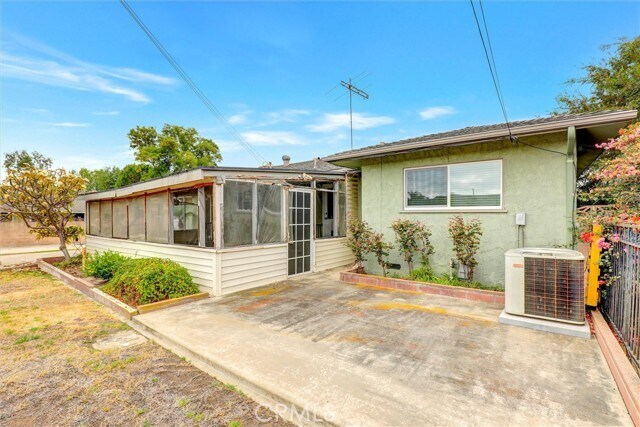 Building Photo - 13002 Olympia Way