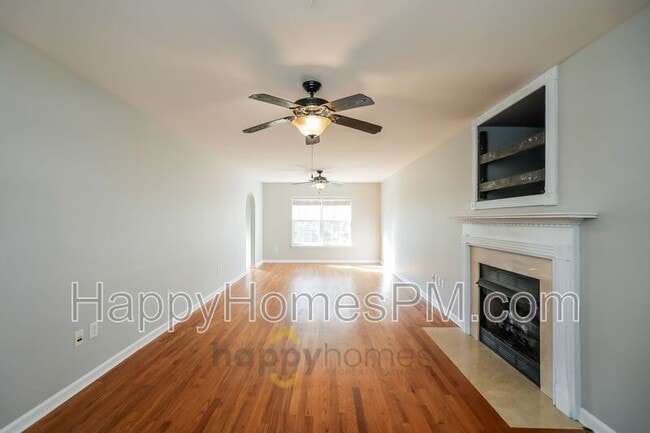 Building Photo - 941 Clearspring Dr