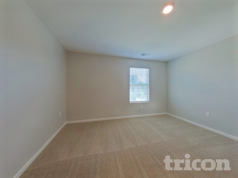 Building Photo - 286 Belcaro Dr