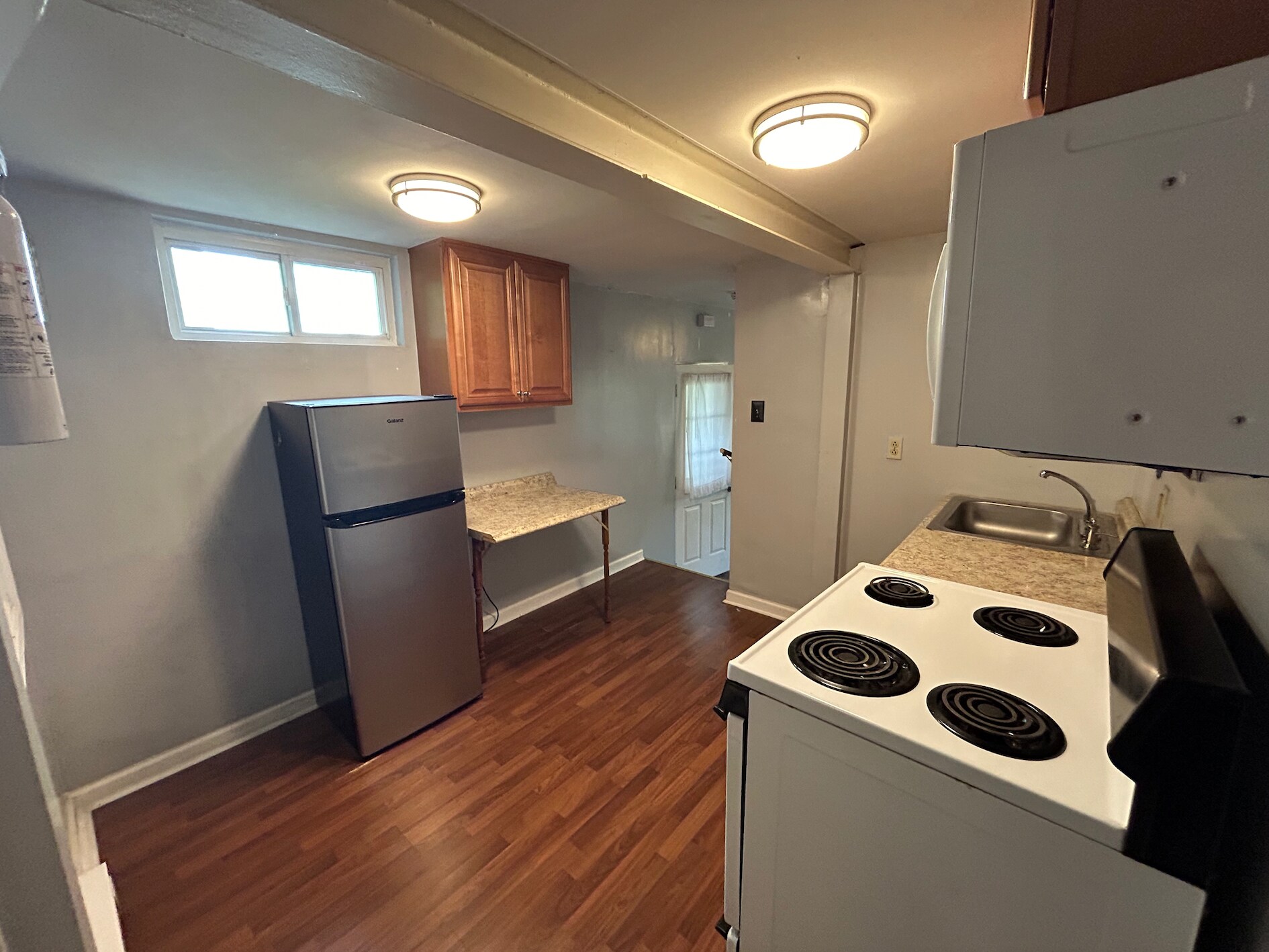 Kitchen - 508 Boggs Ave