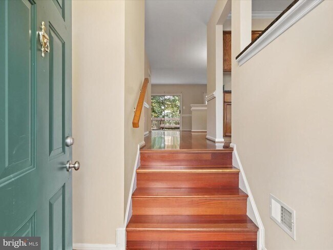Building Photo - 12204 Apple Orchard Ct