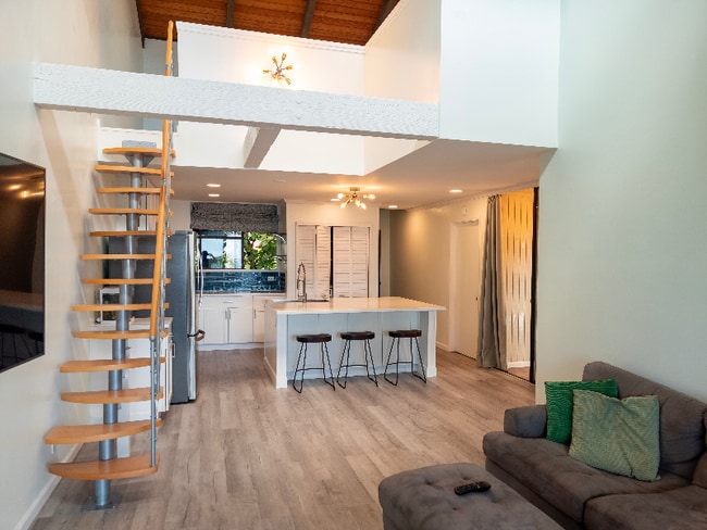 Building Photo - 77-301-301 Noelani Way