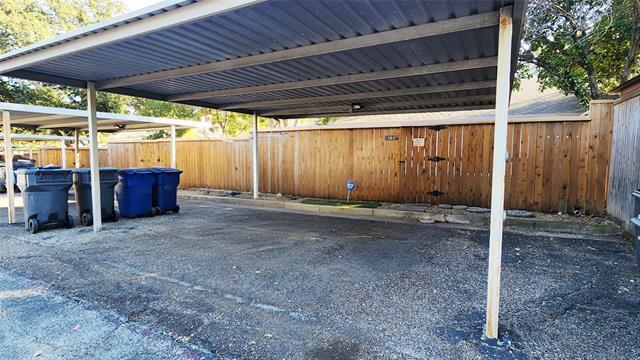 Building Photo - 13607 Flagstone Ln