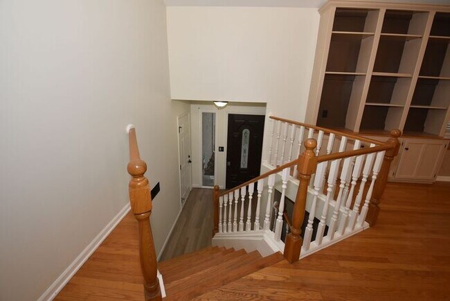 Building Photo - Cross Creek 4 bedroom home