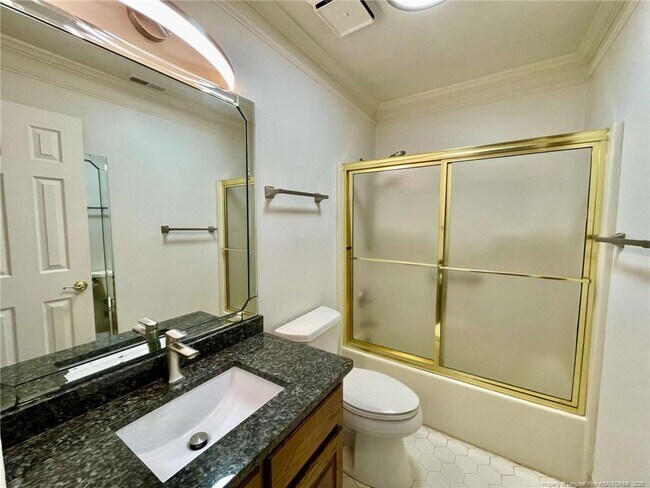 Building Photo - 5704 Kindley Dr