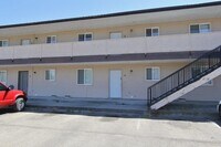 Building Photo - 551 N Moffatt Ave