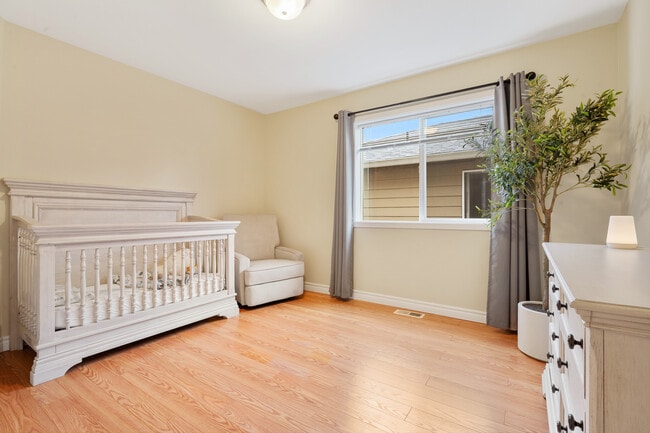 Building Photo - 22202 68th Pl West