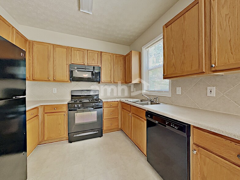 Building Photo - 3567 Butler Springs Ter NW