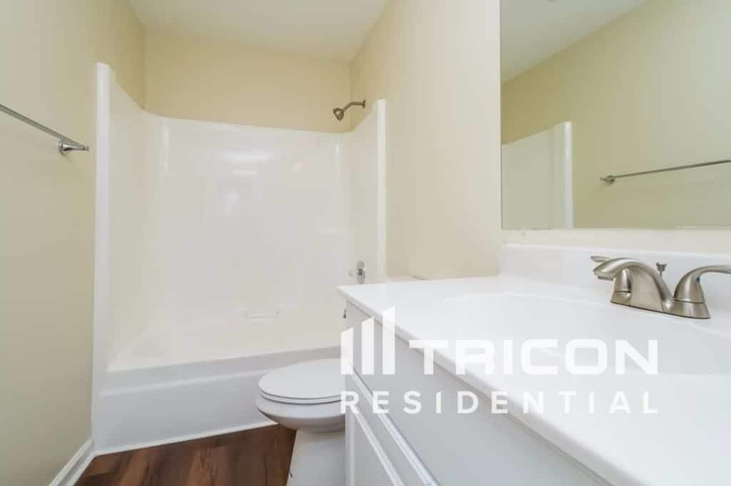 Building Photo - 2008 Prescott Way