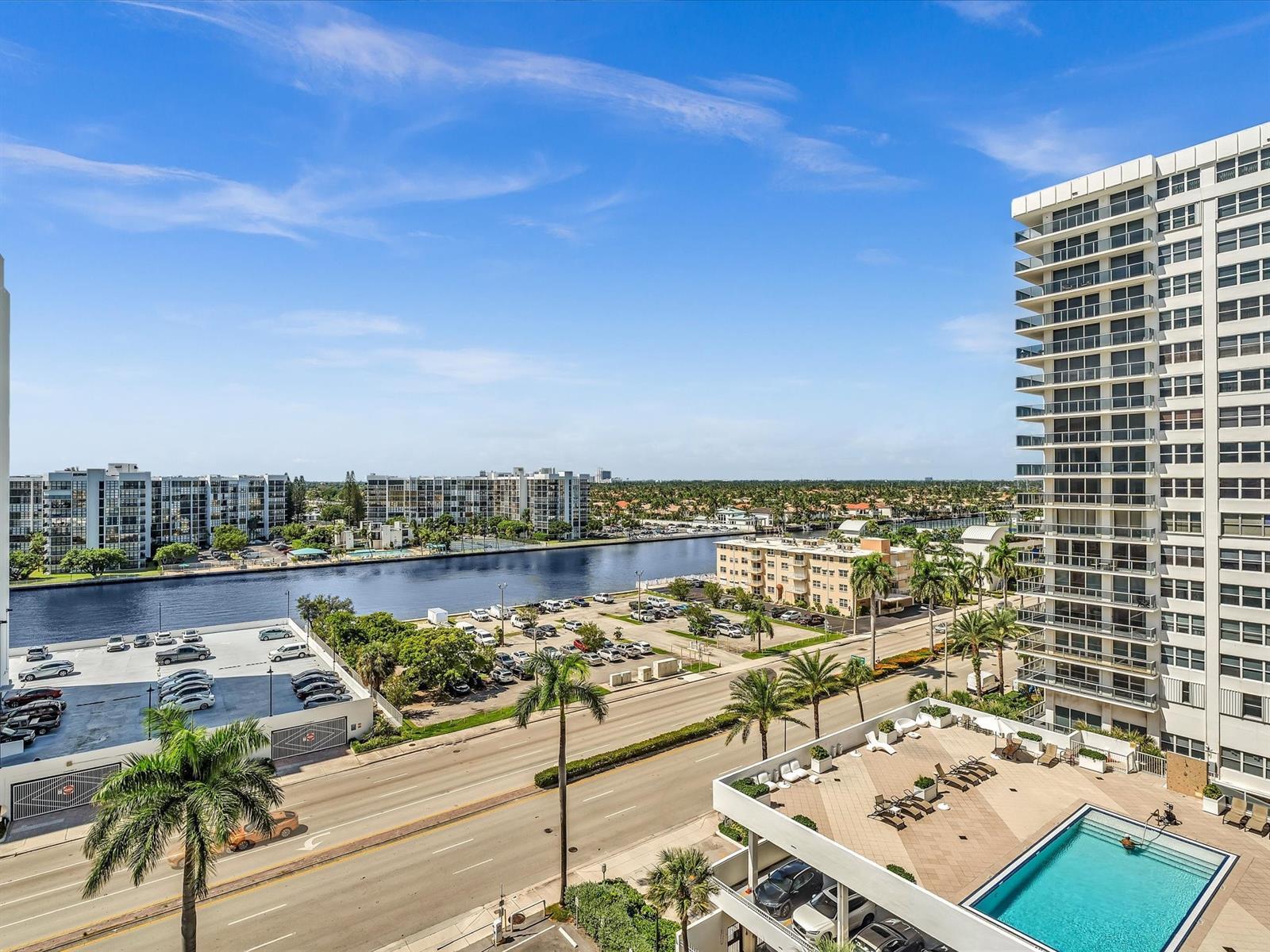 Building Photo - 3001 S Ocean Dr