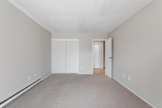 Building Photo - 614 Fox Run Ln
