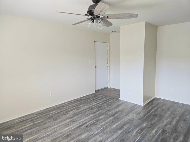 Building Photo - 11907 Tarragon Rd