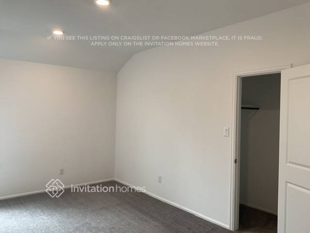 Building Photo - 448 Pecan Landing Ln
