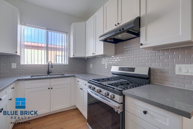 Building Photo - 5312 Corteen Pl