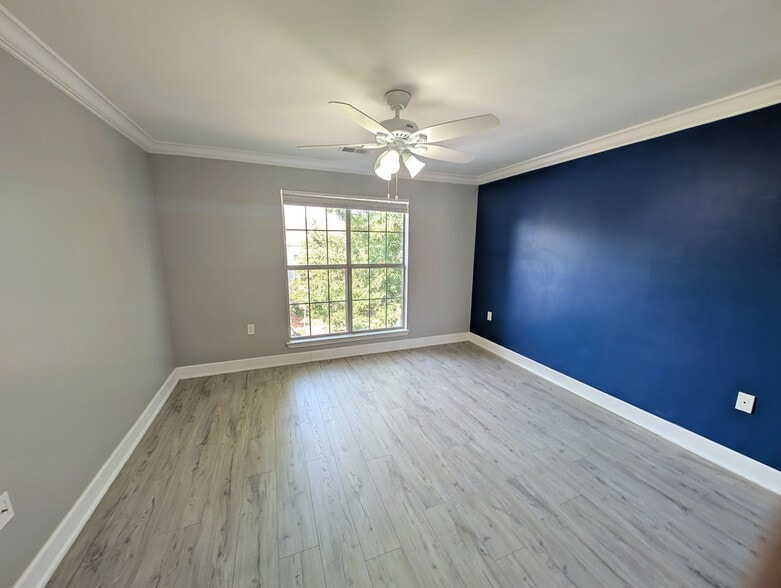 Building Photo - 20963 Timber Ridge Ter