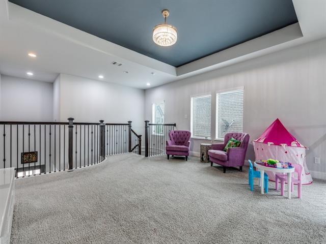 Building Photo - 820 Manchester Ave