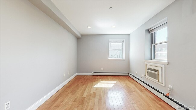 Building Photo - 83-71 116th St