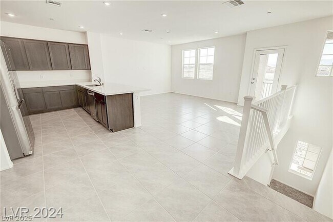 Building Photo - 5613 Steampunk St