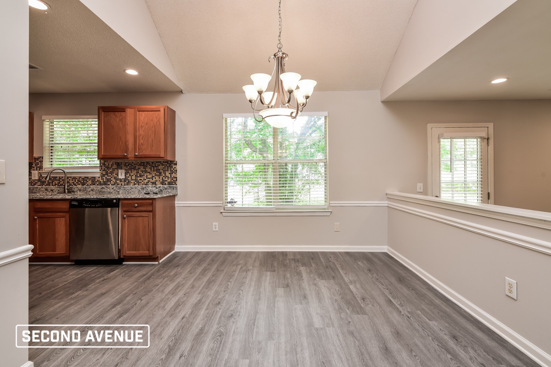 Building Photo - 2676 Boulder Pointe Way