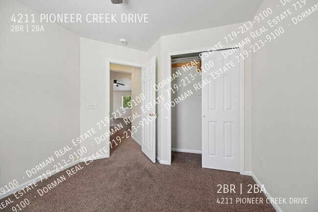 Building Photo - 4211 Pioneer Creek Dr