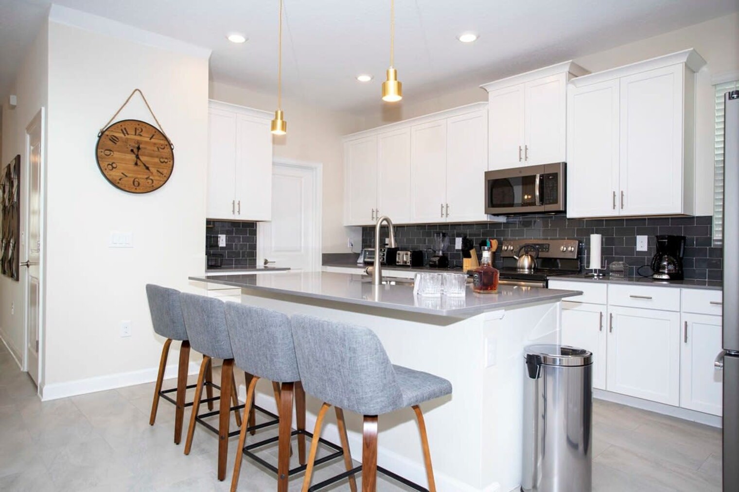 Building Photo - 2761 Bookmark Dr