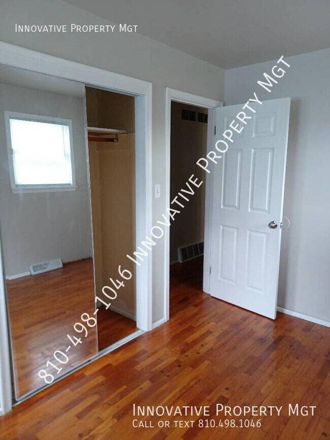 Building Photo - 3 bedroom 1 bath spacious home! newly reno...