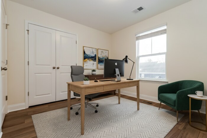 Building Photo - 1124 River Rd