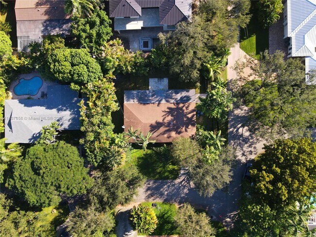 Building Photo - 5990 SW 86th St