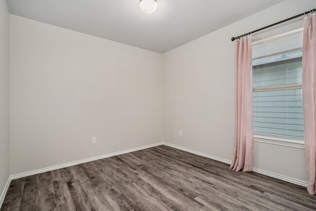 Building Photo - 20918 Twining Rose Ln