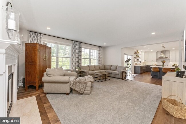 Building Photo - 921 Putting Green Cir