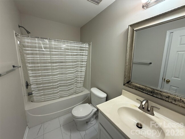 Building Photo - 203 Almora Loop