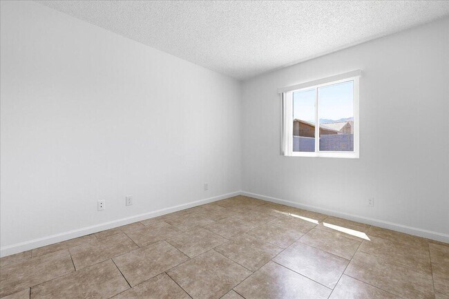 Building Photo - 31601 Avenida Maravilla