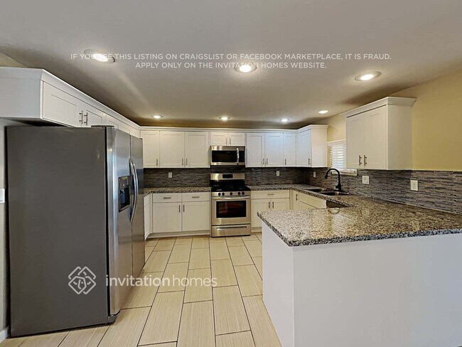 Building Photo - 14214 N 37th Pl