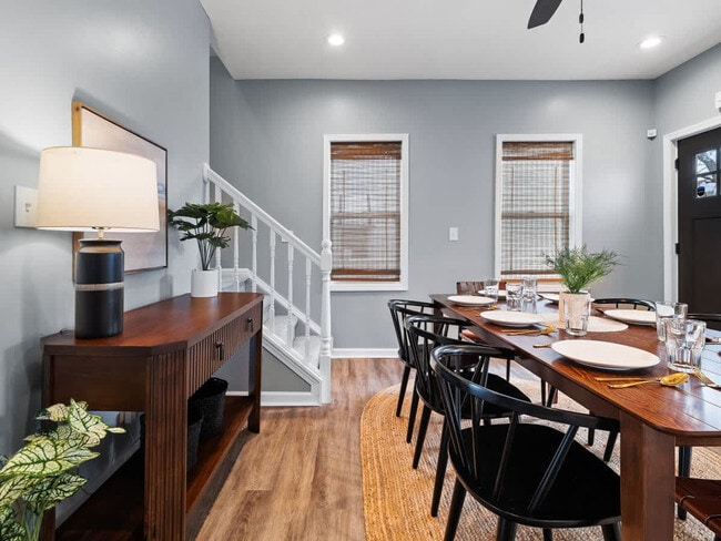 Building Photo - 6110 Lawn Ave