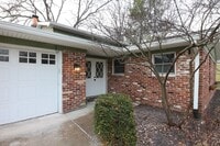 Building Photo - Newly Updated & Renovated Carmel Home!