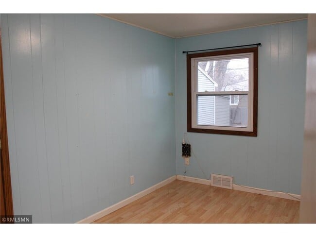 Building Photo - 5324 48th Ave N
