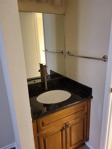 Building Photo - 1801 W Spring Creek Pkwy