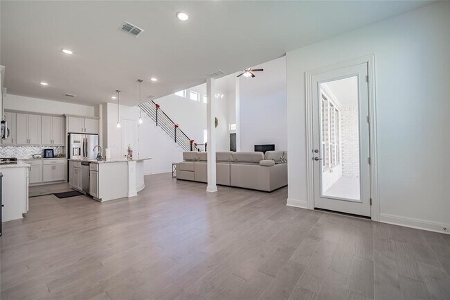Building Photo - 3049 Sage Ranch Dr